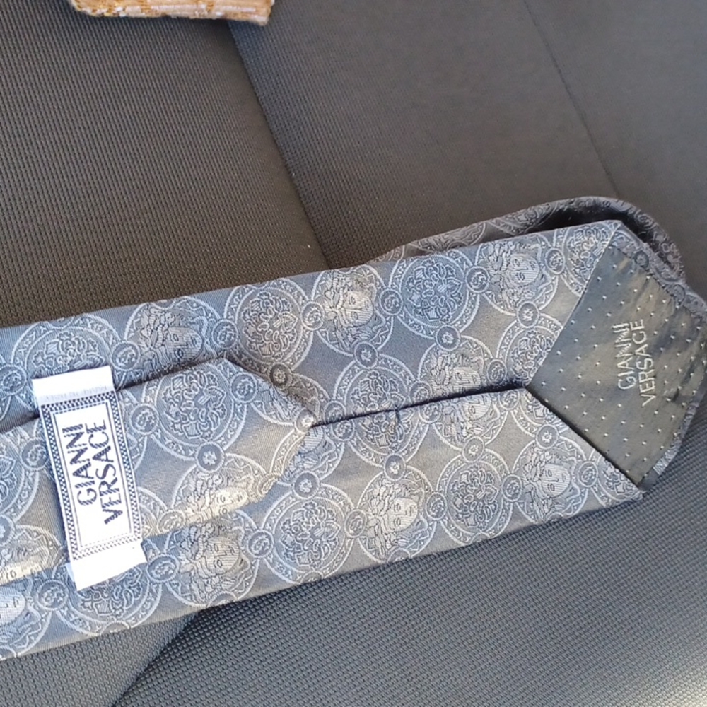 Emilio Ponti “Euro Wide Knot” Tie collection